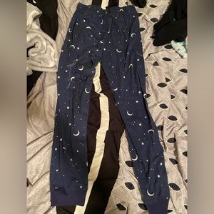 Sun and moon pijama pants.